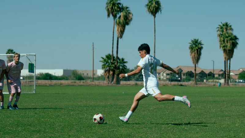 Luật và quy định đá luân lưu là gì?